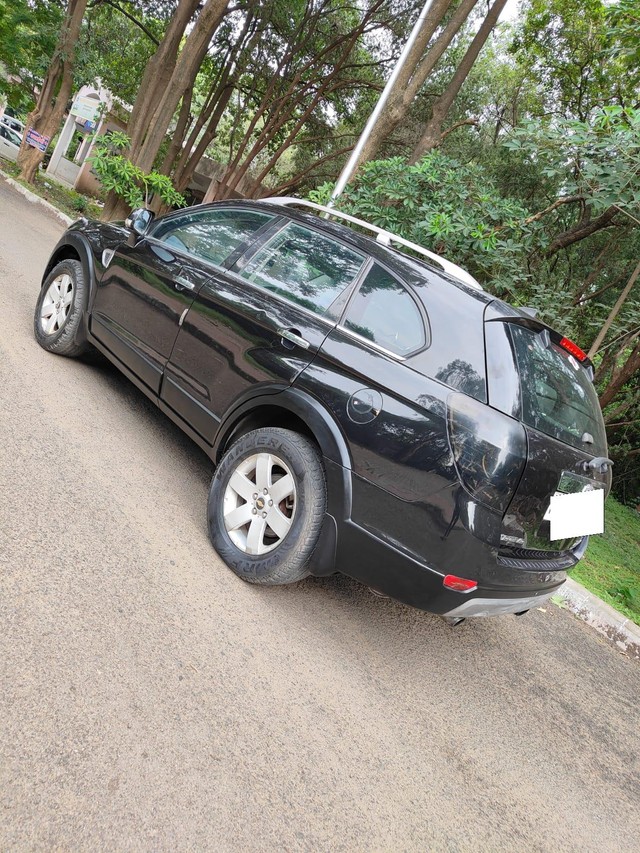 Second-hand 2011 Chevrolet Captiva LT for sale in Bhopal-2