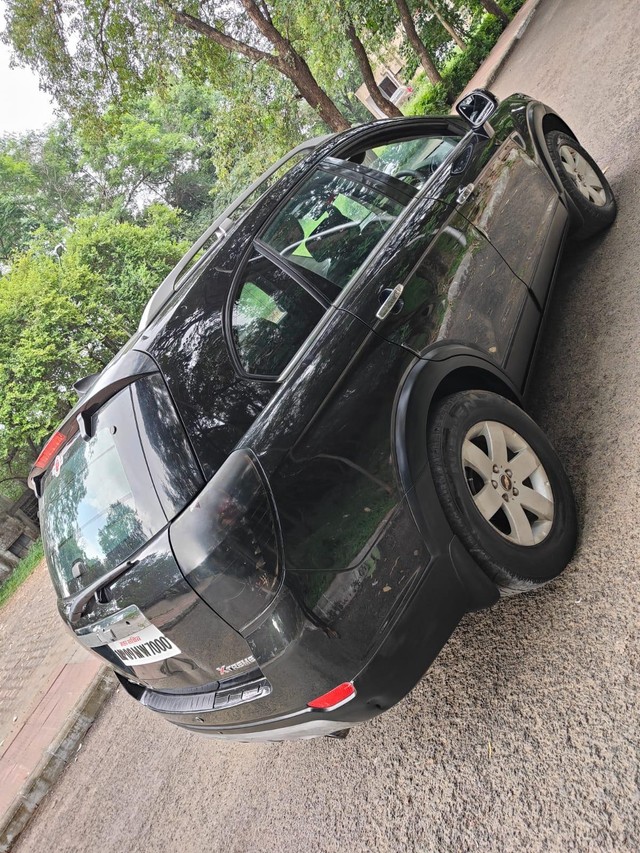 Second-hand 2011 Chevrolet Captiva LT for sale in Bhopal-9