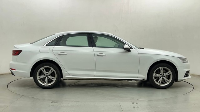Second-hand 2017 Audi A4 30 TFSI Premium Plus for sale in Pune-2