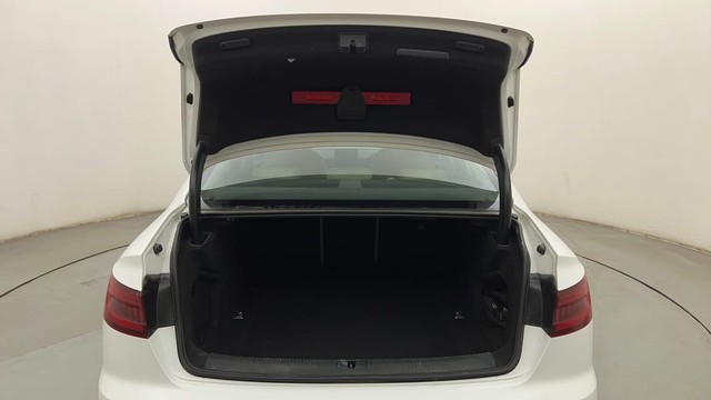 Second-hand 2017 Audi A4 30 TFSI Premium Plus for sale in Pune-32