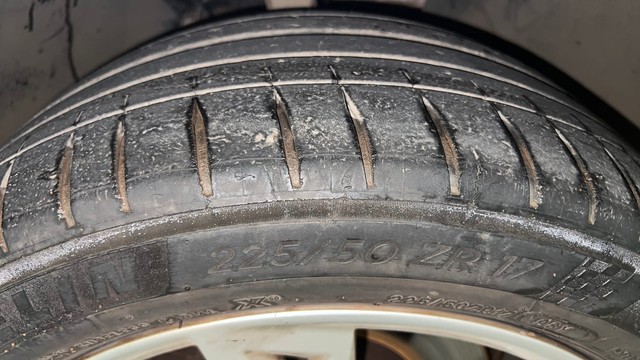 Second-hand 2017 Audi A4 30 TFSI Premium Plus for sale in Pune-39