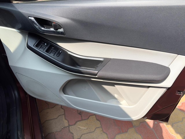 Second-hand 2023 Tata Tigor EV XZ Plus for sale in Thane-7