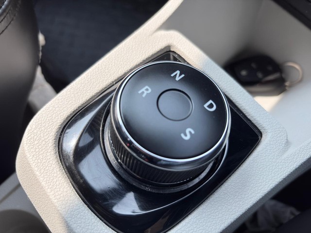 Second-hand 2023 Tata Tigor EV XZ Plus for sale in Thane-18