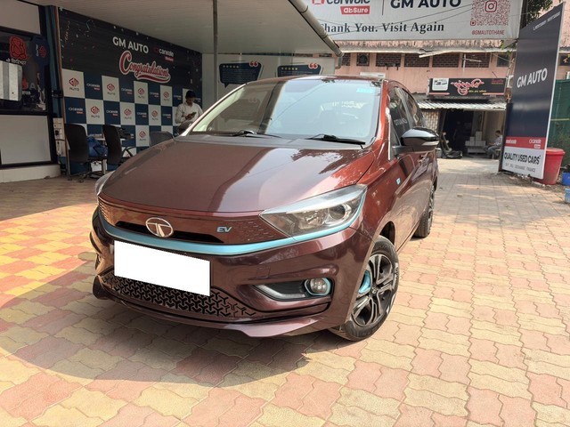 Second-hand 2023 Tata Tigor EV XZ Plus for sale in Thane-3