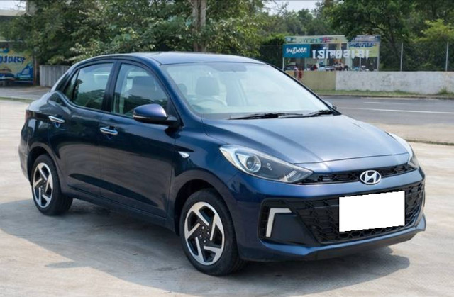 Second-hand 2024 Hyundai Aura S CNG for sale in Nadiad-6