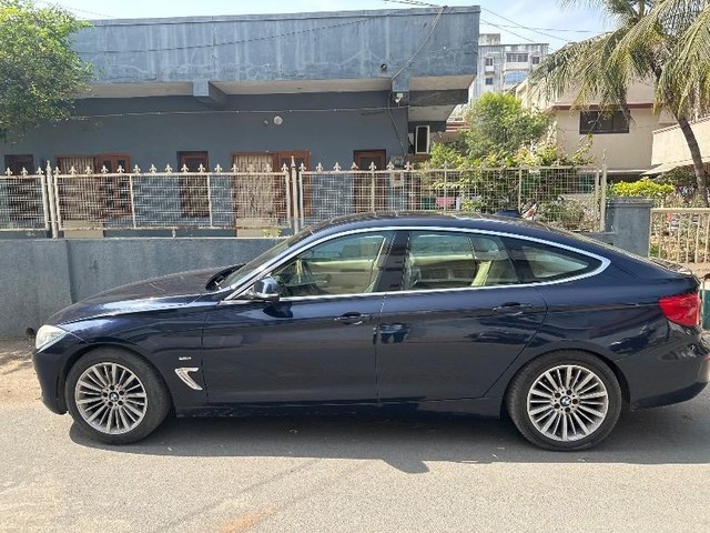 Second-hand 2019 BMW 3 Series GT Luxury Line for sale in Anand-2