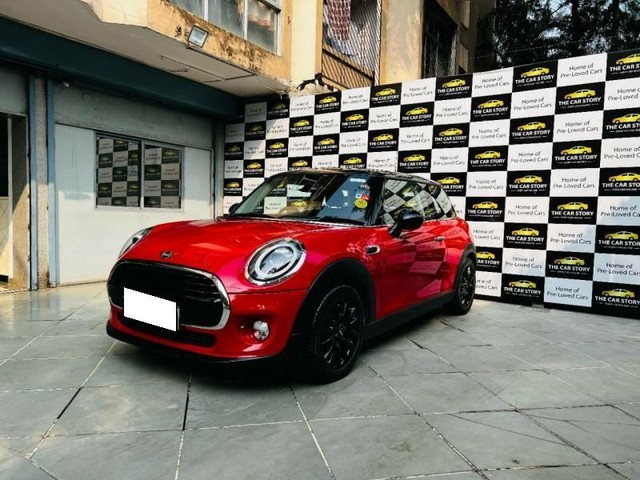 Second-hand 2019 Mini 3 DOOR Cooper D for sale in Pune-2