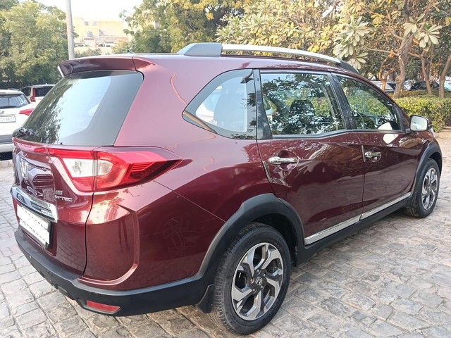 Second-hand 2016 Honda BR-V i-VTEC VX MT for sale in New Delhi-1