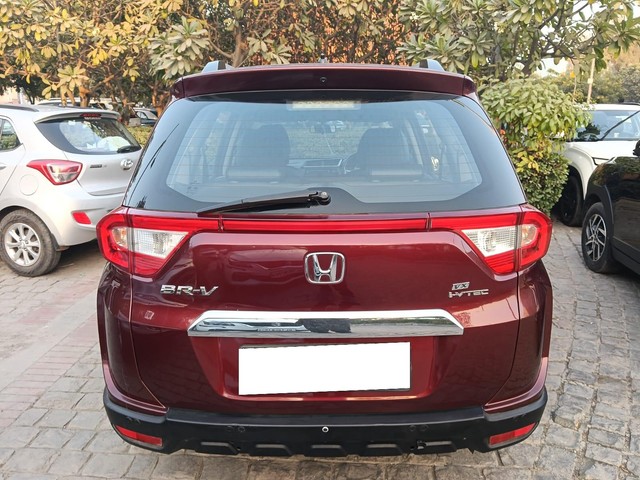 Second-hand 2016 Honda BR-V i-VTEC VX MT for sale in New Delhi-2