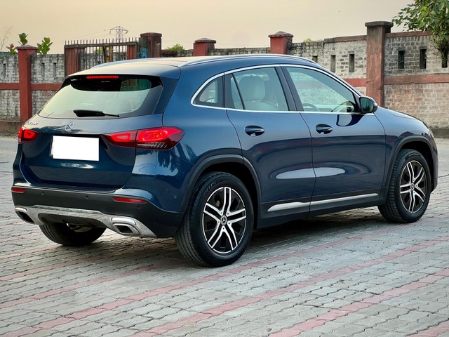 Second-hand 2022 Mercedes-Benz GLA 200 BSVI for sale in New Delhi-6