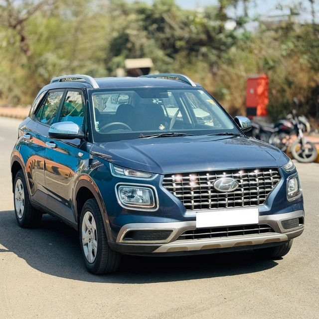 Second-hand 2020 Hyundai Venue S BSIV for sale in Navi Mumbai-0
