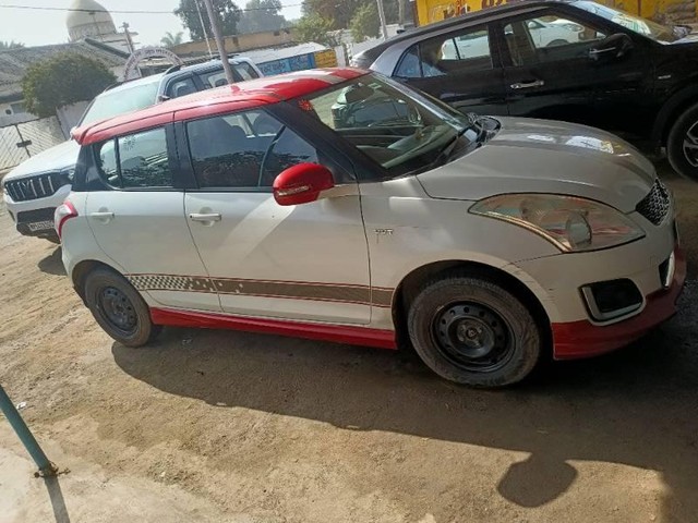 Second-hand 2016 Maruti Suzuki Swift VXI for sale in Umaria-1