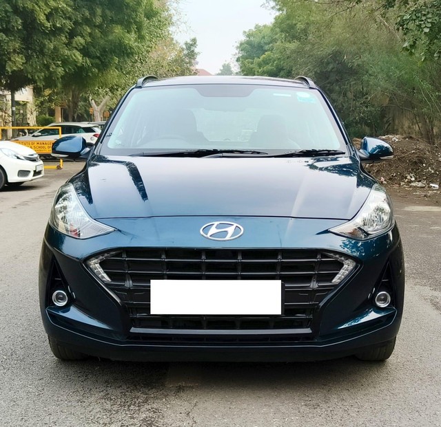 Second-hand 2022 Hyundai Grand i10 Nios Sportz for sale in New Delhi-11