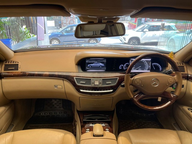 Second-hand 2013 Mercedes-Benz S-Class S 300 for sale in Mumbai-14