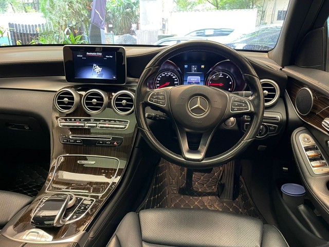 Second-hand 2016 Mercedes-Benz GLC 220d 4MATIC Style for sale in Mumbai-13