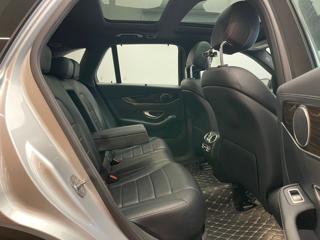 Second-hand 2016 Mercedes-Benz GLC 220d 4MATIC Style for sale in Mumbai-12