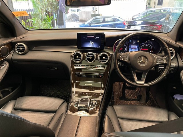 Second-hand 2016 Mercedes-Benz GLC 220d 4MATIC Style for sale in Mumbai-7