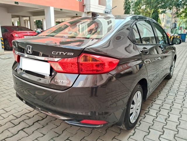 Second-hand 2014 Honda City i DTEC SV for sale in Chennai-9