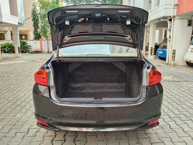 Second-hand 2014 Honda City i DTEC SV for sale in Chennai-8