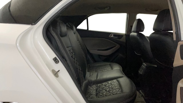 Hyundai i20 Sportz Plus Second-hand 2020 Hyundai i20 Sportz Plus for sale in Noida-16