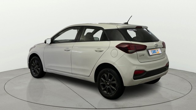 Hyundai i20 Sportz Plus Second-hand 2020 Hyundai i20 Sportz Plus for sale in Noida-4