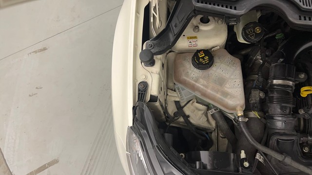 Second-hand 2014 Ford Ecosport 1.0 Ecoboost Titanium for sale in Chandigarh-25