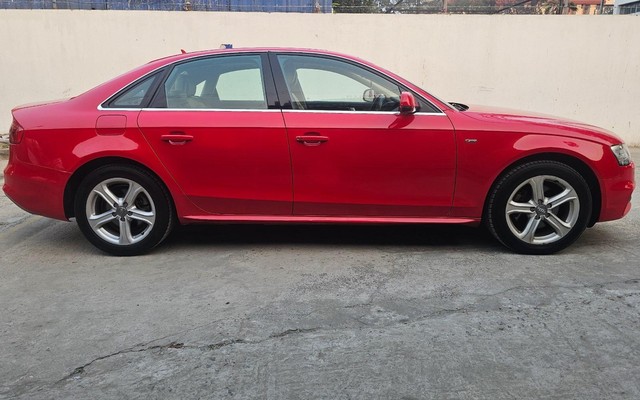 Second-hand 2012 Audi A4 2.0 TDI for sale in Kolkata-6
