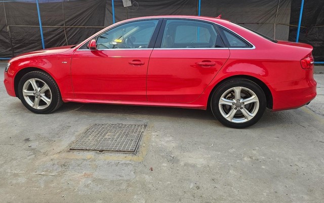 Second-hand 2012 Audi A4 2.0 TDI for sale in Kolkata-7