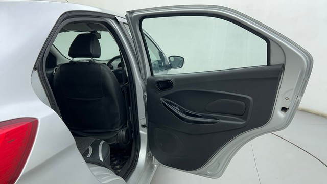 Second-hand 2019 Ford Figo Petrol Titanium for sale in Ahmedabad-33