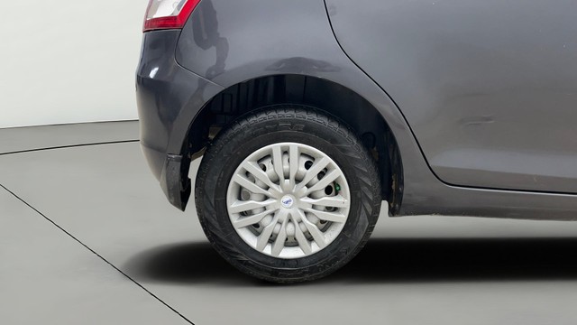 Second-hand 2016 Maruti Swift LXI Optional-O for sale in Noida-24