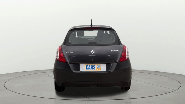 Second-hand 2016 Maruti Swift LXI Optional-O for sale in Noida-3