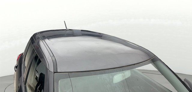 Second-hand 2016 Maruti Swift LXI Optional-O for sale in Noida-8