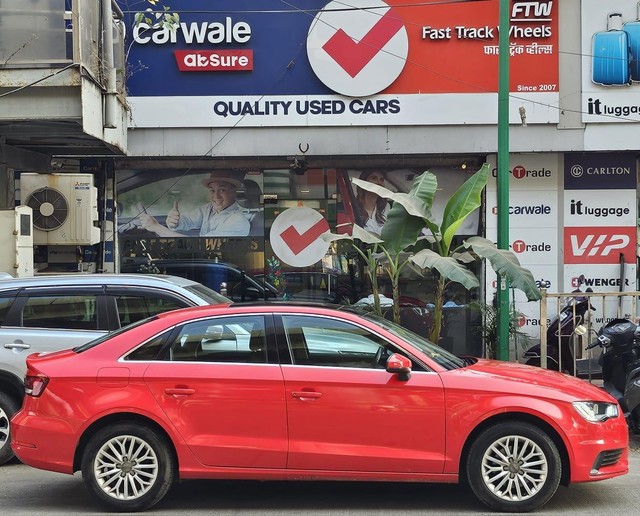 Second-hand 2015 Audi A3 35 TDI Attraction for sale in Thane-6