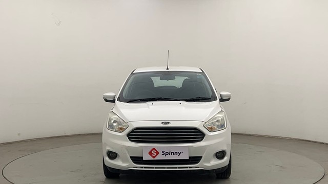Second-hand 2015 Ford Figo Titanium AT 2019-2020 for sale in Chandigarh-7