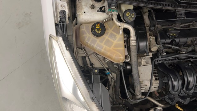 Second-hand 2015 Ford Figo Titanium AT 2019-2020 for sale in Chandigarh-30