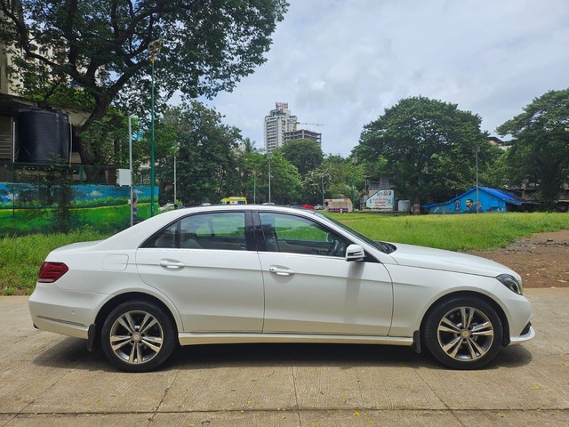 Second-hand 2016 Mercedes-Benz E-Class E250 CDI Avantgarde for sale in Thane-5