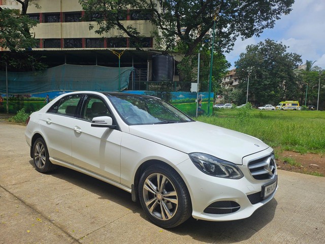 Second-hand 2016 Mercedes-Benz E-Class E250 CDI Avantgarde for sale in Thane-4