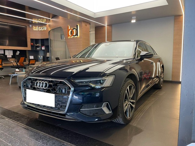 Second-hand 2024 Audi A6 45 TFSI Technology for sale in Mumbai-3