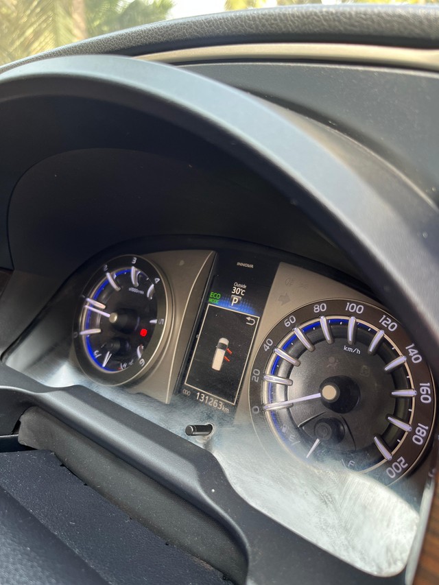 Second-hand 2016 Toyota Innova Crysta 2.8 ZX AT BSIV for sale in Mumbai-53