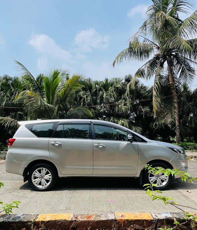 Second-hand 2016 Toyota Innova Crysta 2.8 ZX AT BSIV for sale in Mumbai-2