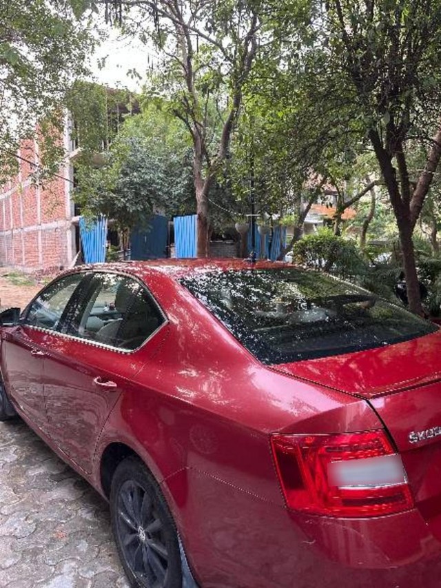 Second-hand 2017 Skoda Octavia 1.8 TSI AT L K for sale in Gurgaon-8