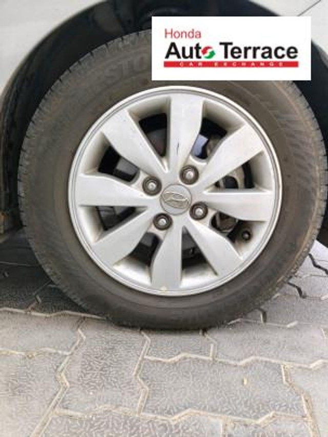 Second-hand 2014 Hyundai Xcent 1.2 Kappa SX Option for sale in Coimbatore-8