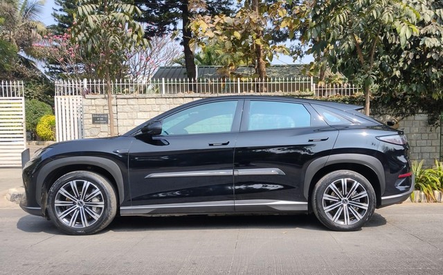 Second-hand 2025 BYD Sealion 7 Premium for sale in Bangalore-3