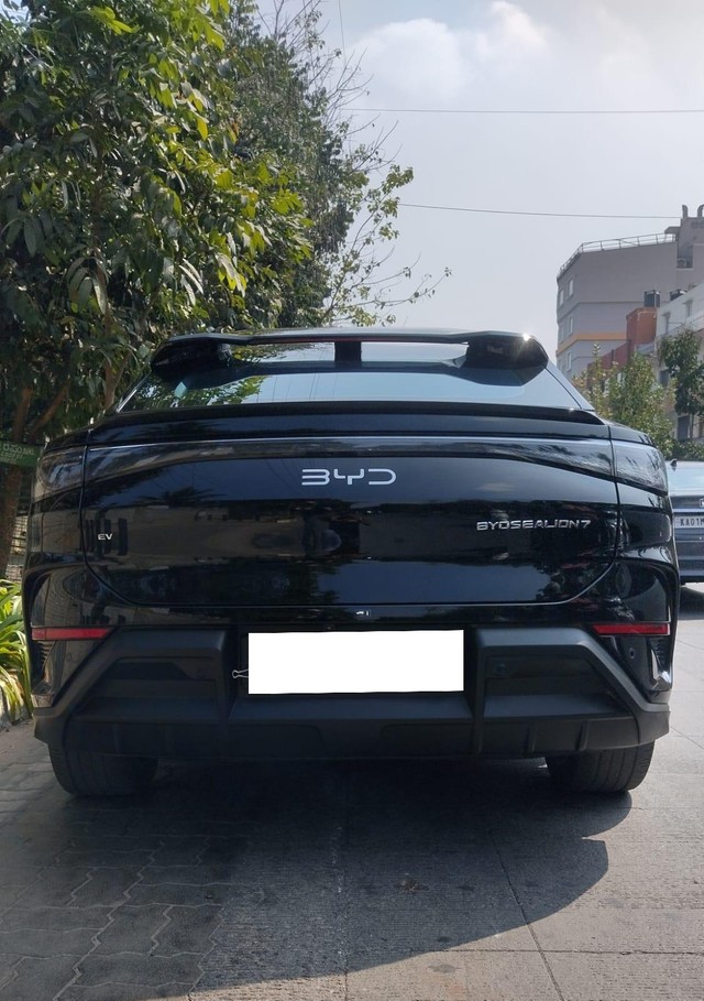 Second-hand 2025 BYD Sealion 7 Premium for sale in Bangalore-2