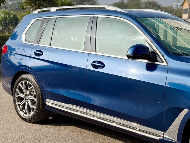 Second-hand 2021 BMW X7 xDrive30d DPE Signature for sale in New Delhi-1