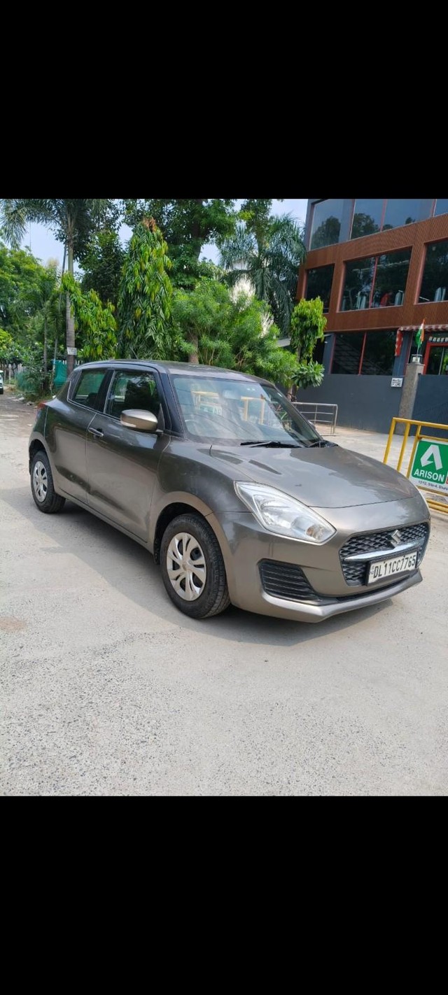 Second-hand 2021 Maruti Swift VXI BSVI for sale in New Delhi-3