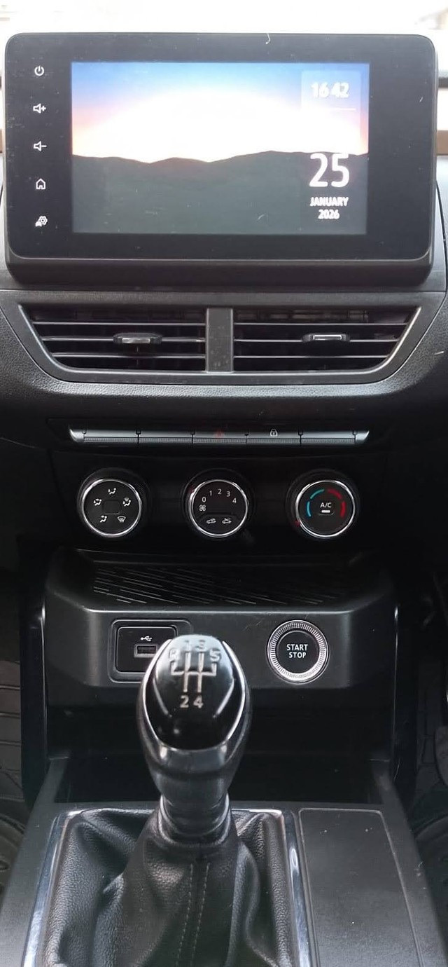 Renault Kiger RXT Second-hand 2021 Renault Kiger RXT for sale in Kolkata-11