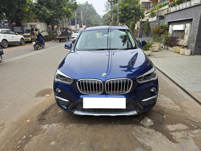 Second-hand 2017 BMW X1 sDrive 20d xLine for sale in New Delhi-9