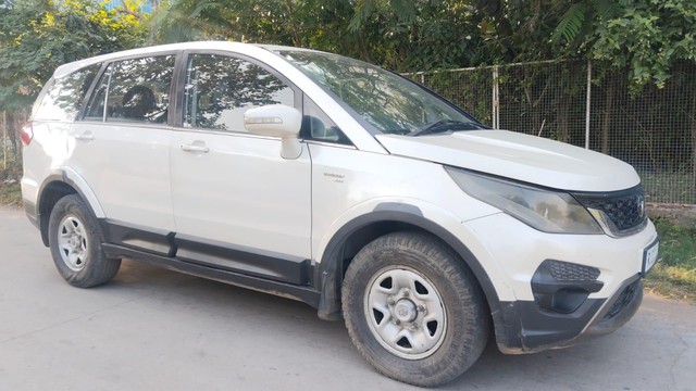 Second-hand 2017 Tata Hexa XM for sale in Kota-7