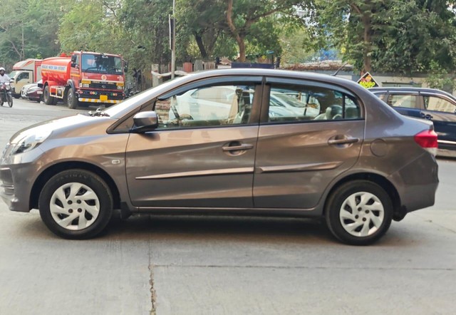 Second-hand 2014 Honda Amaze S i-Dtech for sale in Mumbai-6